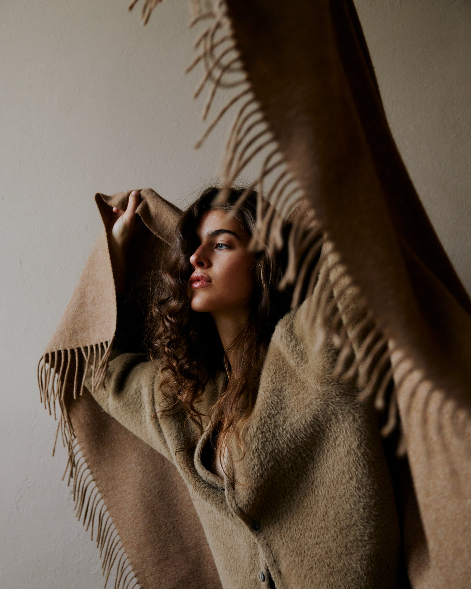 The Signature Blanket in Bark